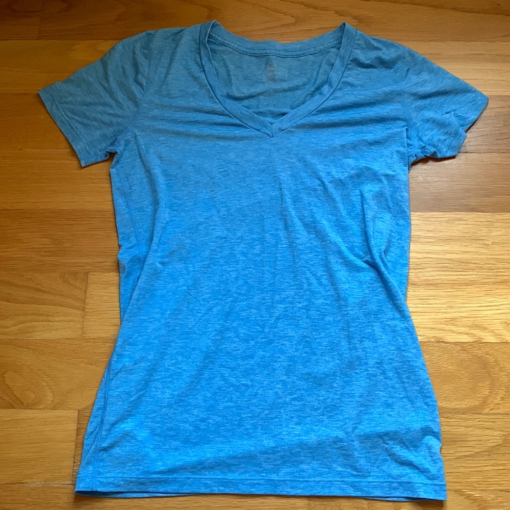 GAP Workout Top Size XS